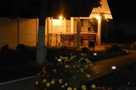 Гостиный Двор Леон