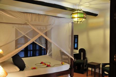 Barracuda Inn Resort