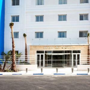 отель Sky Casa Airport