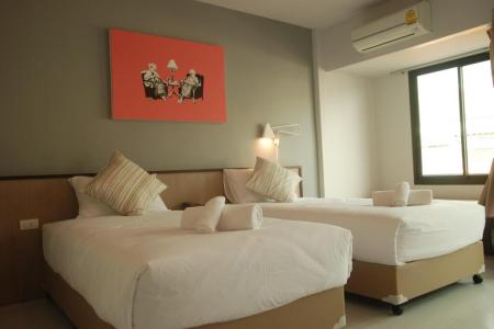 Отель Chalong Sea Breeze в Чалонг Бэй - Таиланд