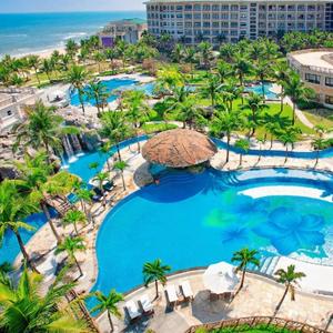 отель Отель Olalani Resort and Condotel