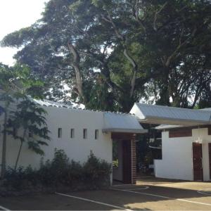 отель Balay Tuko Garden Inn