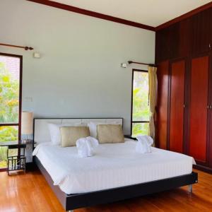 отель Koh Chang Longstay Resort