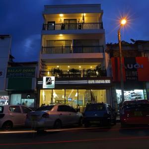 отель Cafe Aroma Inn