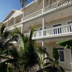 отель Saigon Emerald Resort