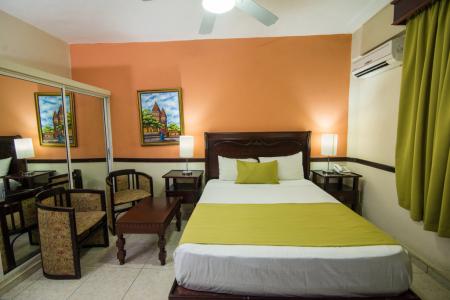 Platino Hotel & Casino