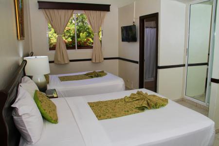 Platino Hotel & Casino