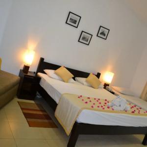 отель The Lakeside Hotel at Nuwarawewa