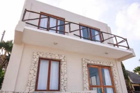 Отель Coral Rocks Hotel & Restaurant в Джамбиани - Танзания