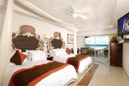 Отель Wyndham Alltra Cancun в Канкун - Мексика