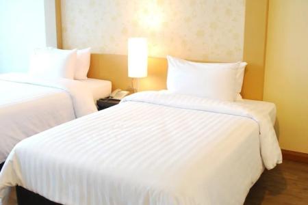 Отель Rimkhobfa Urban Resort в Тхепхарак Роад - Таиланд