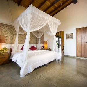 отель Mirissa Hills Resort