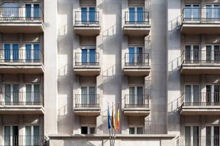 Отель Catalonia Diagonal Centro в Барселона - Испания