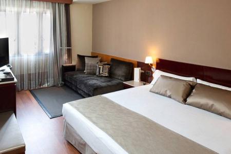 Отель Catalonia Diagonal Centro в Барселона - Испания