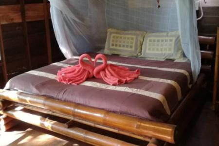 Bonhomie Beach Cottages