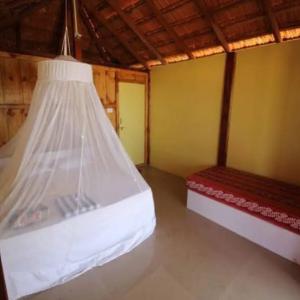 отель Om Sai Beach Huts