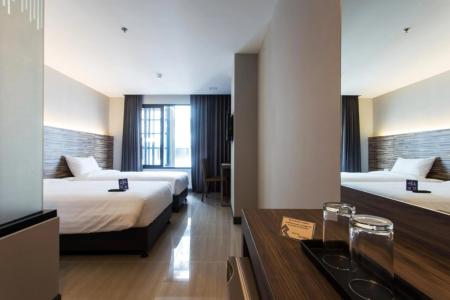 Отель Spenza Hotel в Пхетчабури Роад - Таиланд