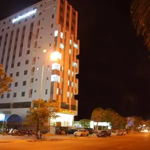 отель Seafront Hotel Da Nang