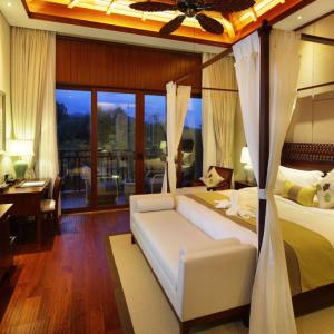 отель Sanya Ocean Sonic Banling Hotspring Resort