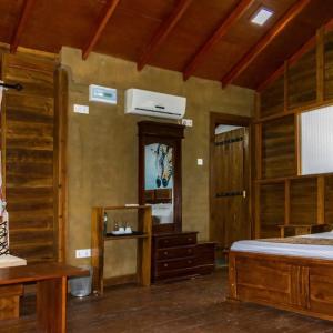 отель Kandy Cabana Eco Resort