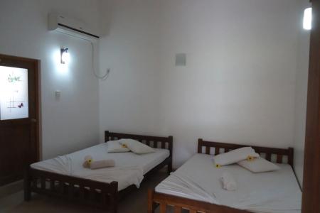 Отель Flower Seven Hotel в Анурадхапура - Шри-Ланка