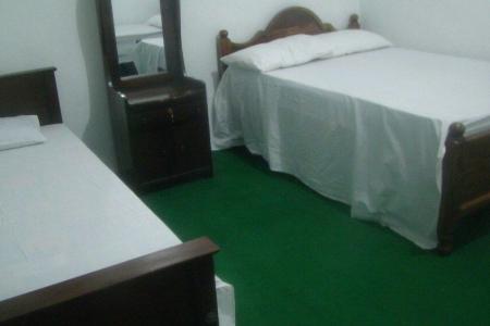 Отель Asix Hotel в Тринкомали - Шри-Ланка