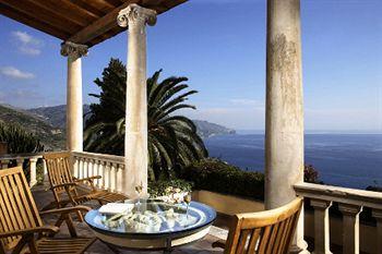 Отель Grand Albergo Miramare в Ривьера ди Улиссе - Италия