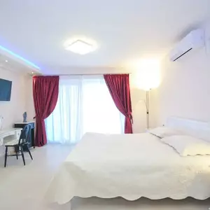 отель St. George Apartments and Villa with pool