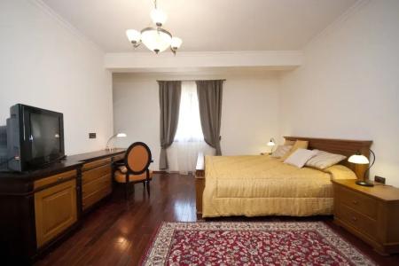 Отель St. George Apartments and Villa with pool в Петровац - Черногория