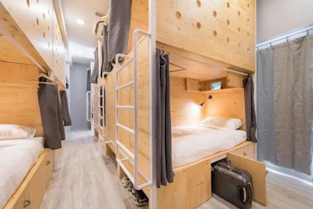 Отель Nornyaowarat Hostel в Китайский квартал - Таиланд