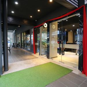 отель Hotel 99 - Sri Petaling