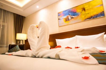 Friendship Convention Center