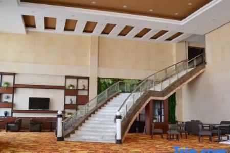 Ripple Hotel (Weihai Wendeng Bus Station)