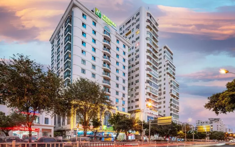 Holiday Inn Express Sanya Bay by IHG