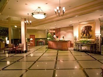 Grand Diamond Suites Hotel