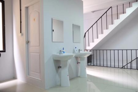 Отель Backpack Station - Hostel в Бангкок - Таиланд