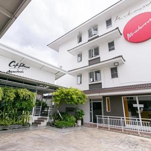 отель Ruan Plaisoi Apartment