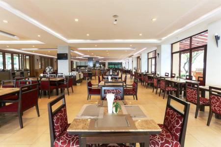 Отель The Heritage Pattaya Beach Resort в На Джомтьен - Таиланд