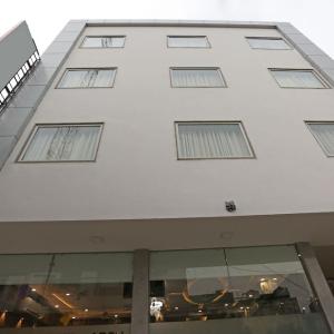 отель OYO 9268 Hotel Arch