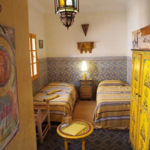 отель Riad Dar Tiflet