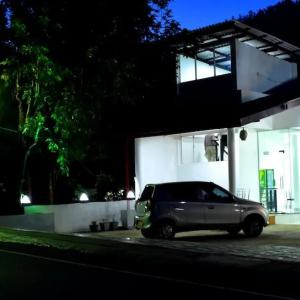 отель Nine Arch Holiday Resort