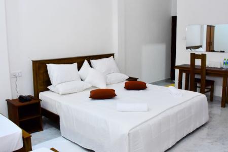 Отель Nine Arch Holiday Resort в Элла - Шри-Ланка