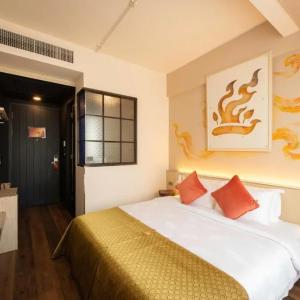 отель Dhevi Bangkok Hotel