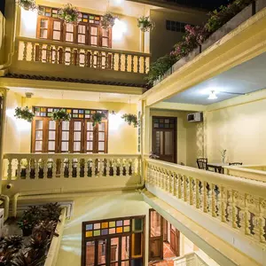 отель Woo Gallery and Boutique Hotel