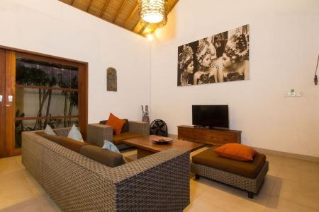 Отель Echo Beach Villa & Apartment в Кута - Индонезия