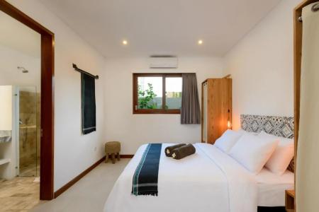 Отель Echo Beach Villa & Apartment в Кута - Индонезия