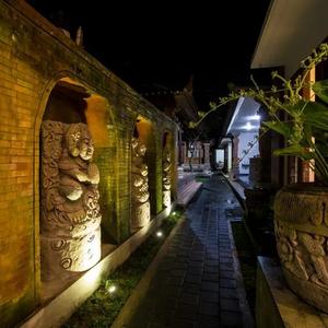 отель Seken Cottages Ubud