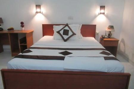 Отель Green Mo Holiday Inn в Диквелла - Шри-Ланка