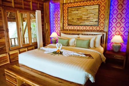 Отель Phi Phi Phu Chalet Resort в Ло Ба Као Бэй - Таиланд