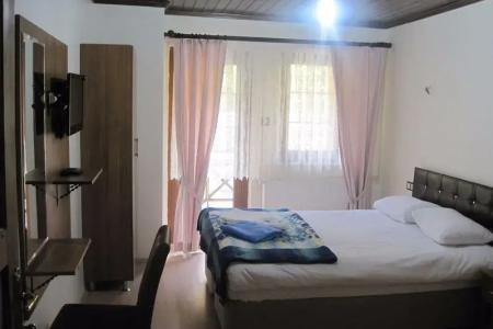 Abant Dort Mevsim Konagi